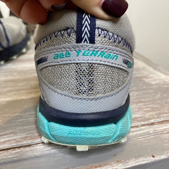 New Balance 610v5 trail running shoe sneakers Gray nSilver 8B - Picture 7 of 12